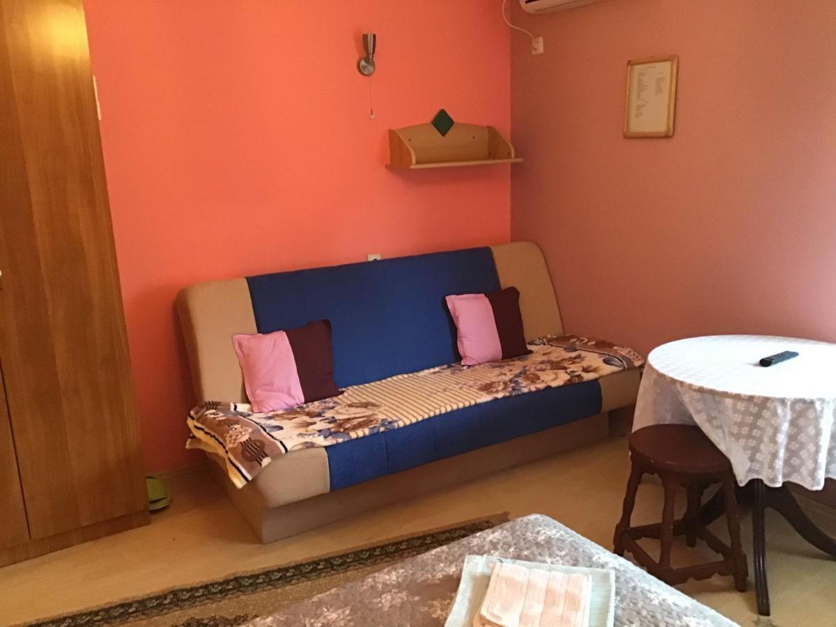 Vila Verona Sobe Palić Exterior foto